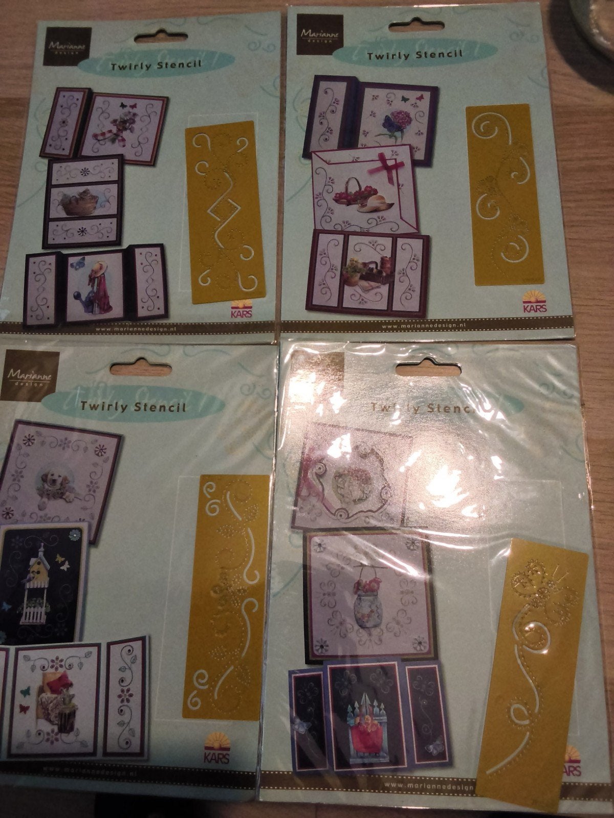 Complete set Marianne Design Twirly Stencils (4 stuks), Ophalen, Overige thema's, Meerkleurig, Zo goed als nieuw