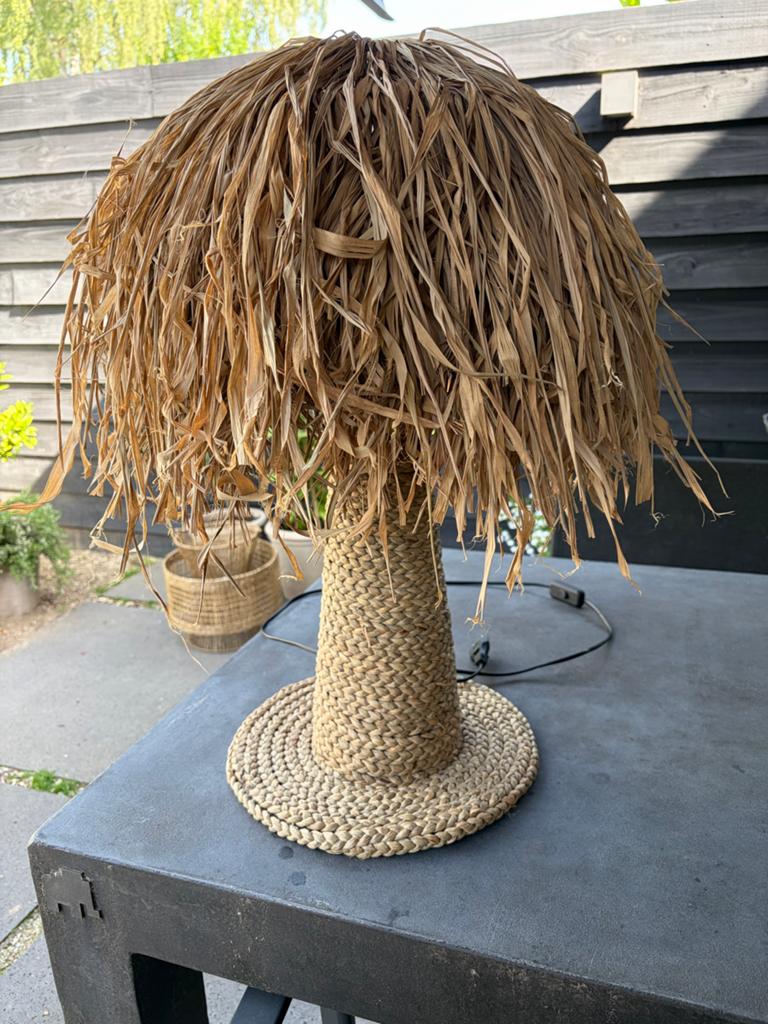 Boho Tafellamp met rieten kap - Uniek design, Ophalen of Verzenden, Zo goed als nieuw