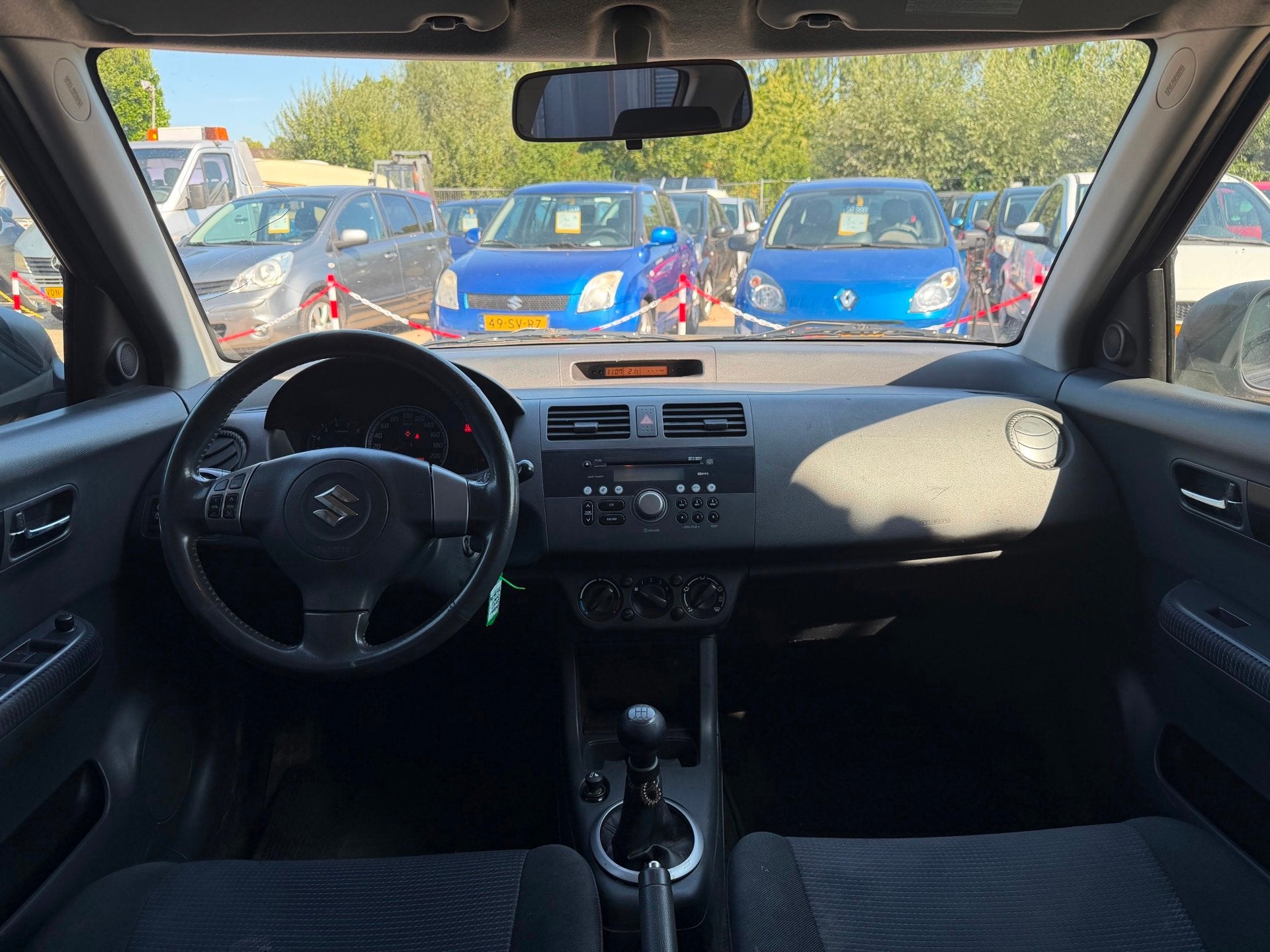 Suzuki Swift 1.3 | Airco | 5 Deurs | E-Pakket | 02-2027 Apk, Auto's, Suzuki, Voorwielaandrijving, Gebruikt, 400 kg, Origineel Nederlands