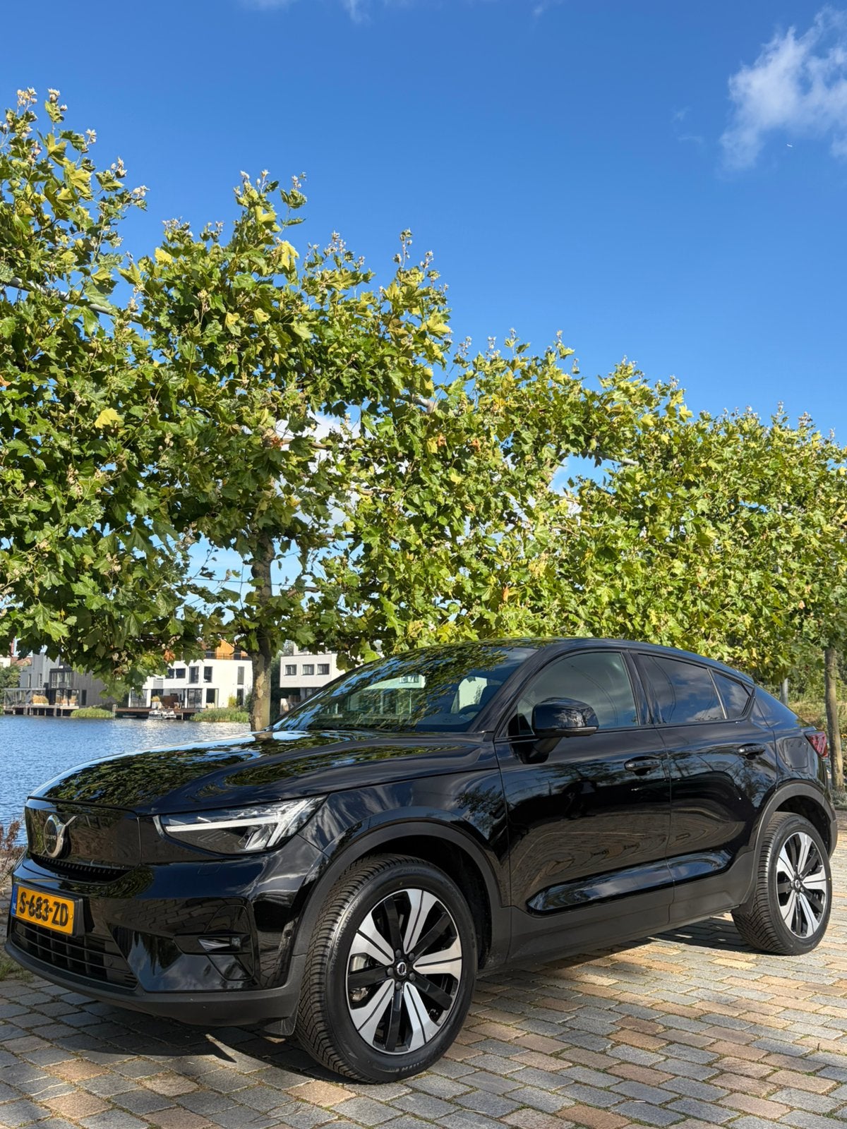 Volvo C40 Recharge Ultimate |SoH 90%| Harman Kardon | 1e Eig, Auto's, Zwart, Elektrisch, Dealer onderhouden, SUV of Terreinwagen