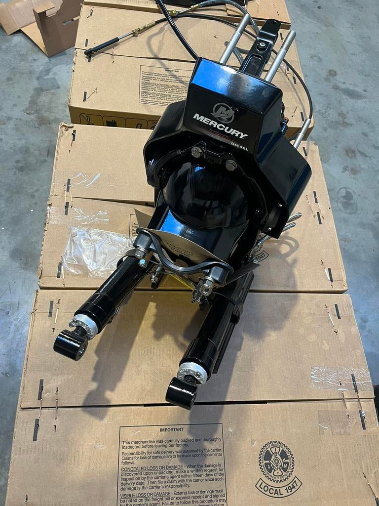 Mercruiser Mercury Alpha one transom, Watersport en Boten, Bootonderdelen, Ophalen of Verzenden, Nieuw, Motor en Techniek, Motorboot
