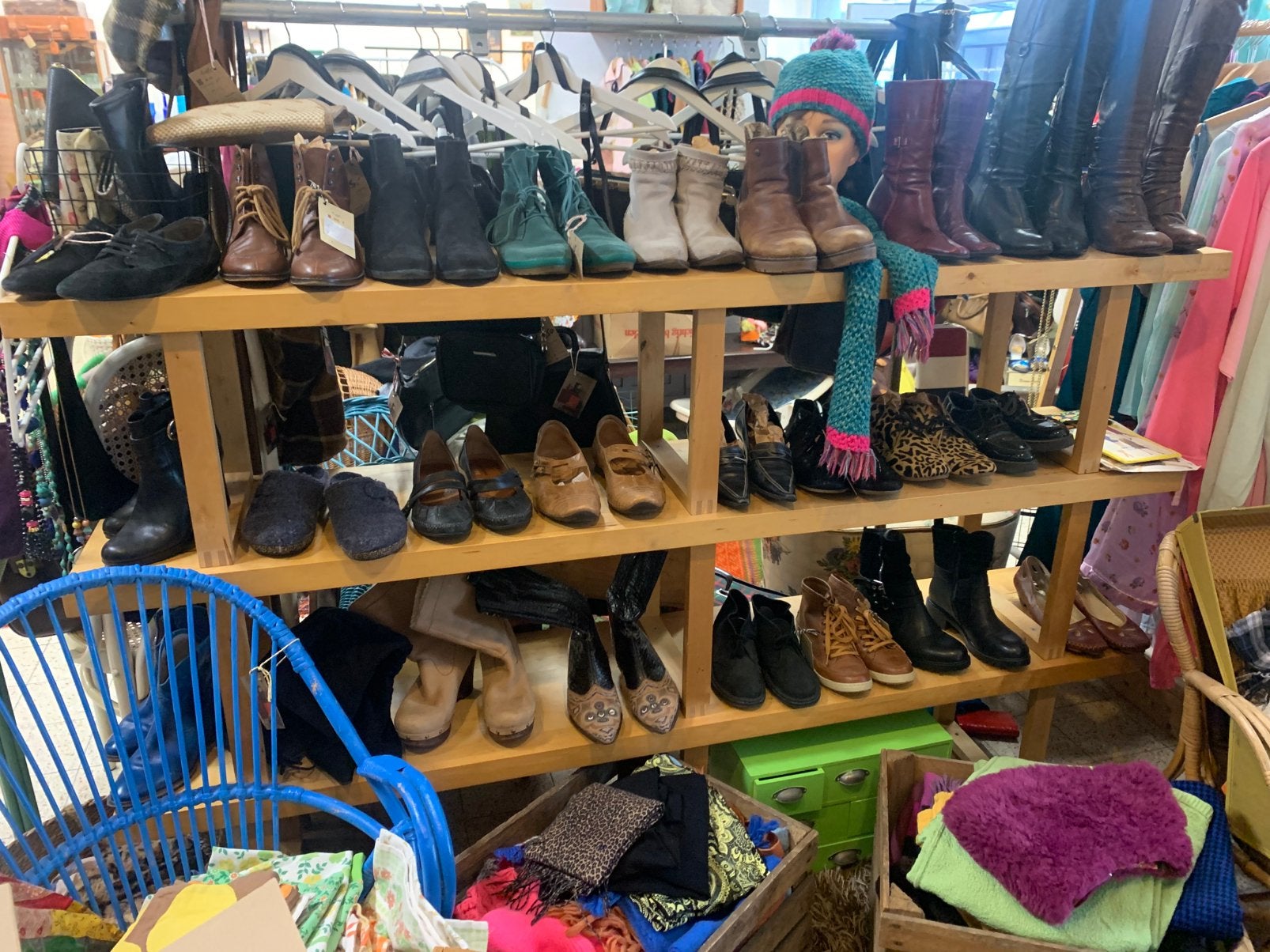 Schoenen kast, Ophalen, Zo goed als nieuw, Nvt, Nvt