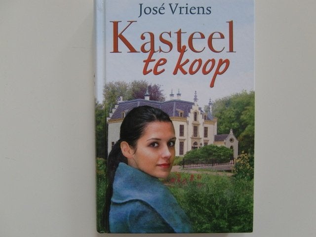32BO7: Kasteel te koop, Ophalen of Verzenden, Gelezen