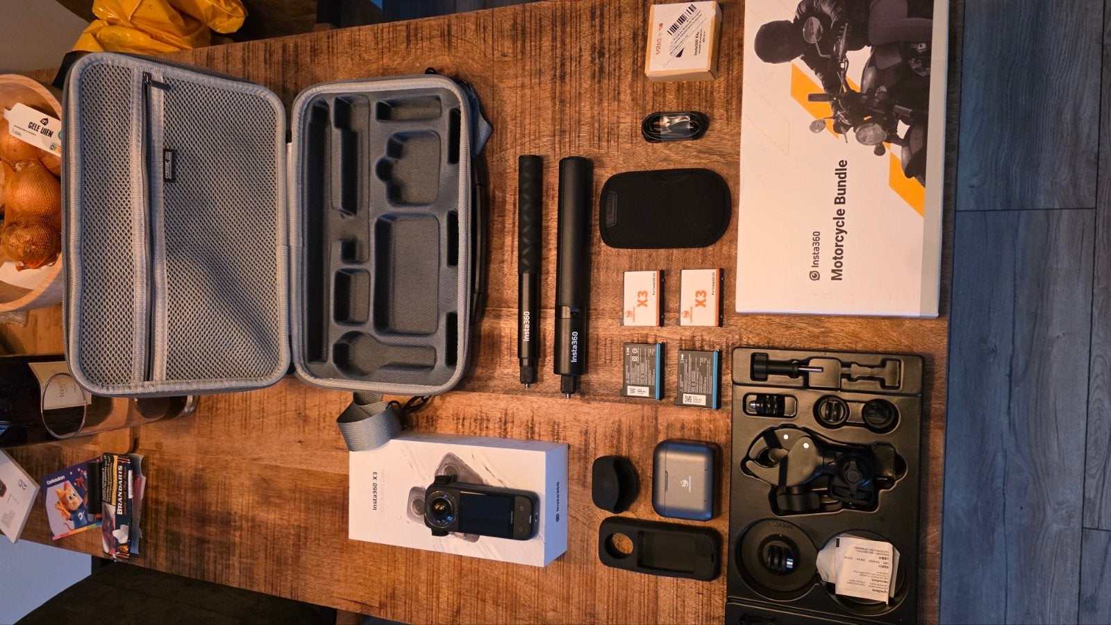 Insta360 X3 360 Actie Camera met Motorfiets Bundel, Ophalen of Verzenden, Zo goed als nieuw, Overige merken