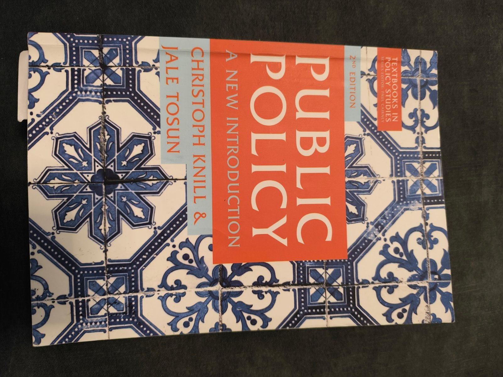 Public Policy: A New Introduction - 2nd Edition, Gelezen, Christoph Knill & Jale Tosun, Ophalen of Verzenden, WO
