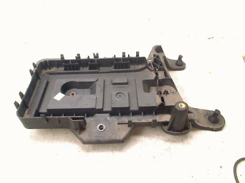 Accubak Volkswagen Golf VI (5K1) (2012-01/2012-12) 1K0915333, Auto-onderdelen, Gebruikt, Volkswagen, Volkswagen AG, Kundenbetreuung@volkswagen.de