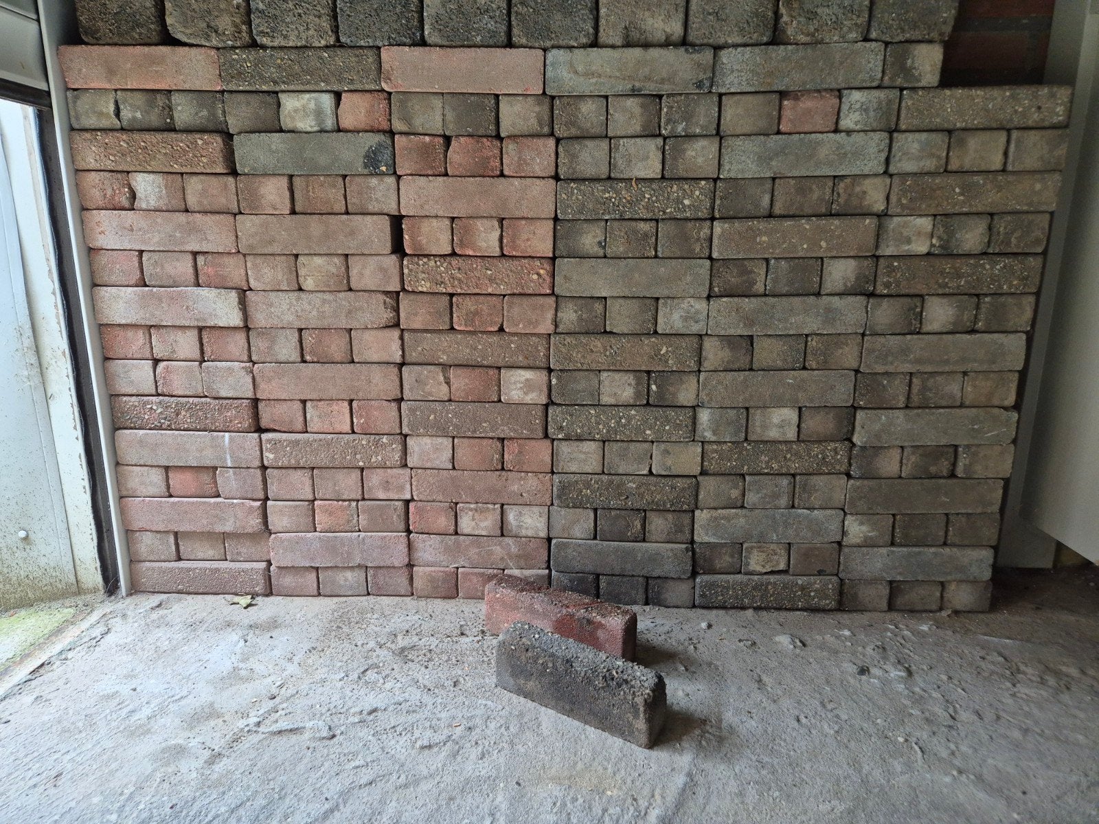 270 rode en blauwe waaltjes 20x5x6cm, Ophalen, Beton, Minder dan 5 m², Klinkers