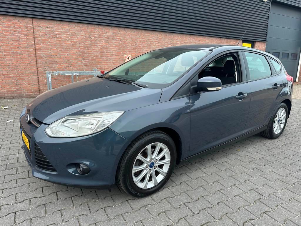 Ford Focus 1.6 TI-VCT Trend, Auto's, Stof, Gebruikt, Zwart, 4 cilinders