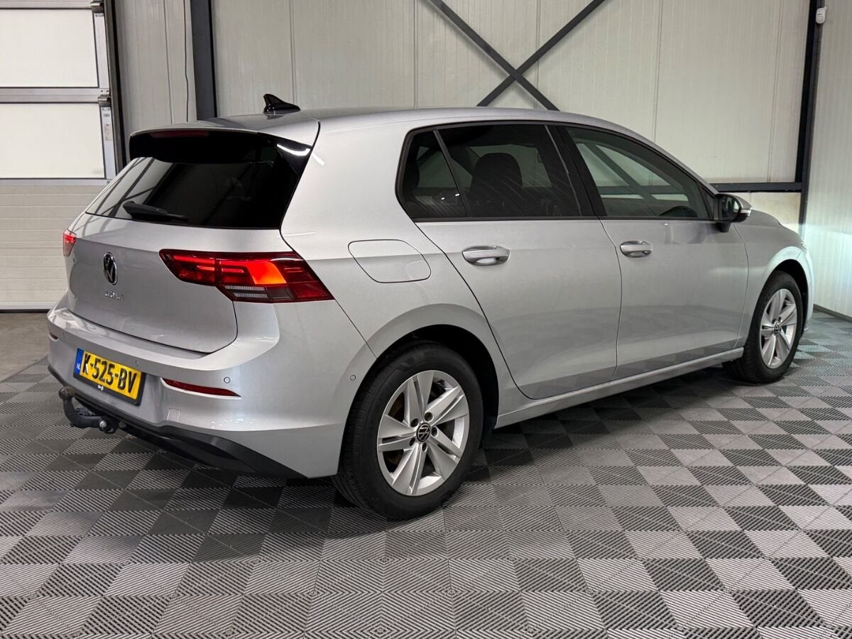 Volkswagen Golf 1.5 TSI 96kw | Life Business 5-Drs | Navi |, Bluetooth, Euro 6, 4 cilinders, Origineel Nederlands
