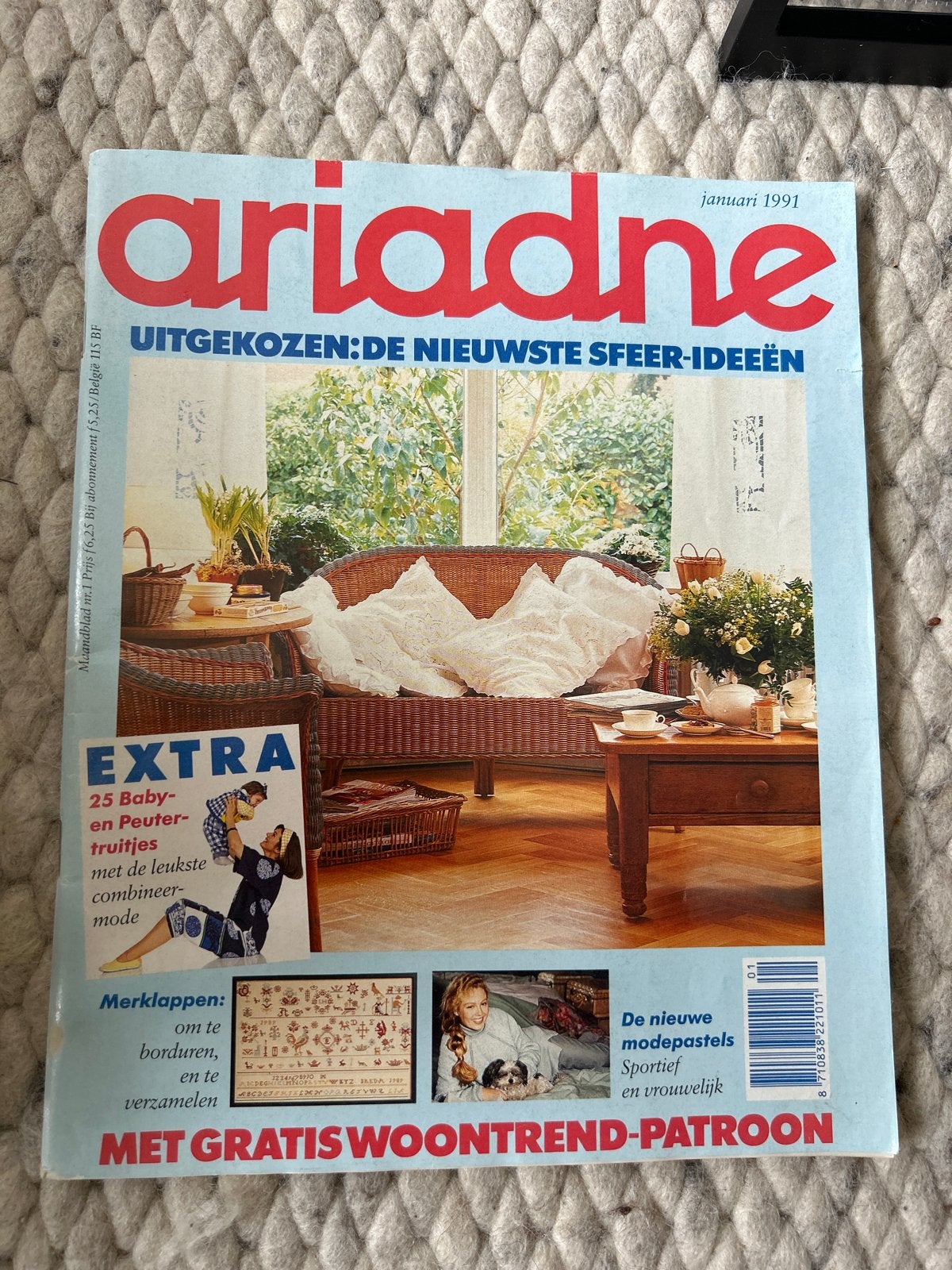 Ariadne Tijdschrift Januari 1991 - Woonideeën & Mode, Boeken, Tijdschriften en Kranten, Ophalen of Verzenden, Gelezen, Overige typen