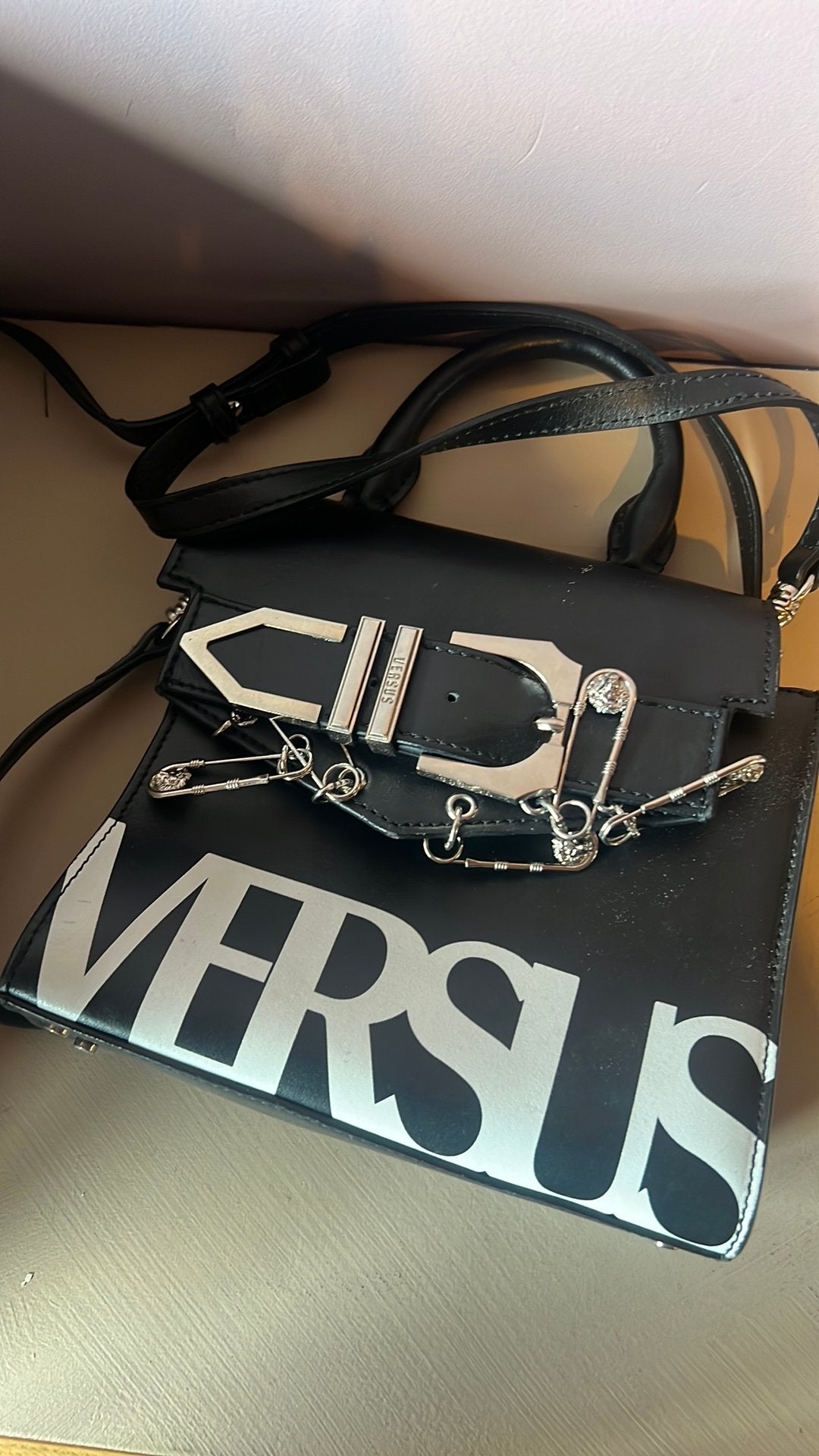 Versus versace tasje, Ophalen of Verzenden, Zo goed als nieuw, Zwart
