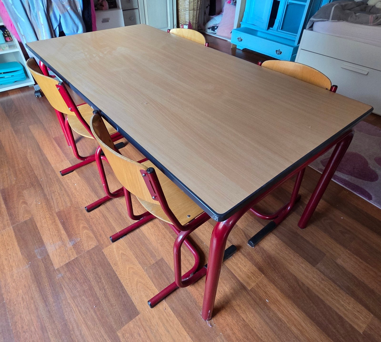Vintage schooltafel met 4 stoelen, Gebruikt, Vintage, Retro, Schoolstijl, 50 tot 100 cm, Rechthoekig