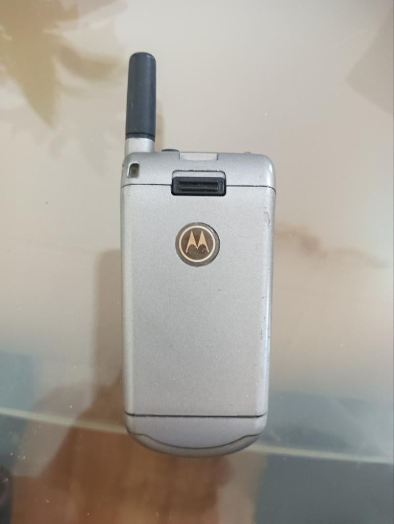 Motorola V3690, Telecommunicatie, Mobiele telefoons | Motorola, Ophalen of Verzenden, 6 megapixel of meer, Zwart
