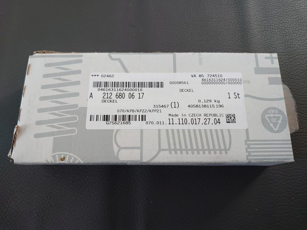 Mercedes W212 middenconsole asbak klepje 2126800617, Ophalen of Verzenden, Nieuw