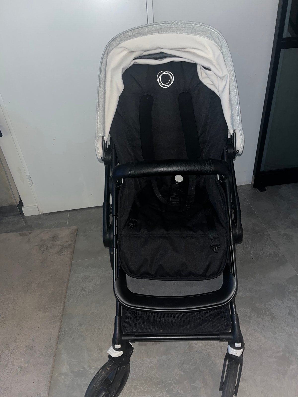 Bugaboo Fox 4 met bassinet - Gebruikssporen, gordel defect, Gebruikt, Bugaboo, Met reiswieg, Ophalen