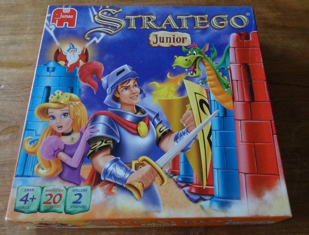 Spel: Stratego Junior ZGAN!, Ophalen of Verzenden, Zo goed als nieuw, Jongen of Meisje
