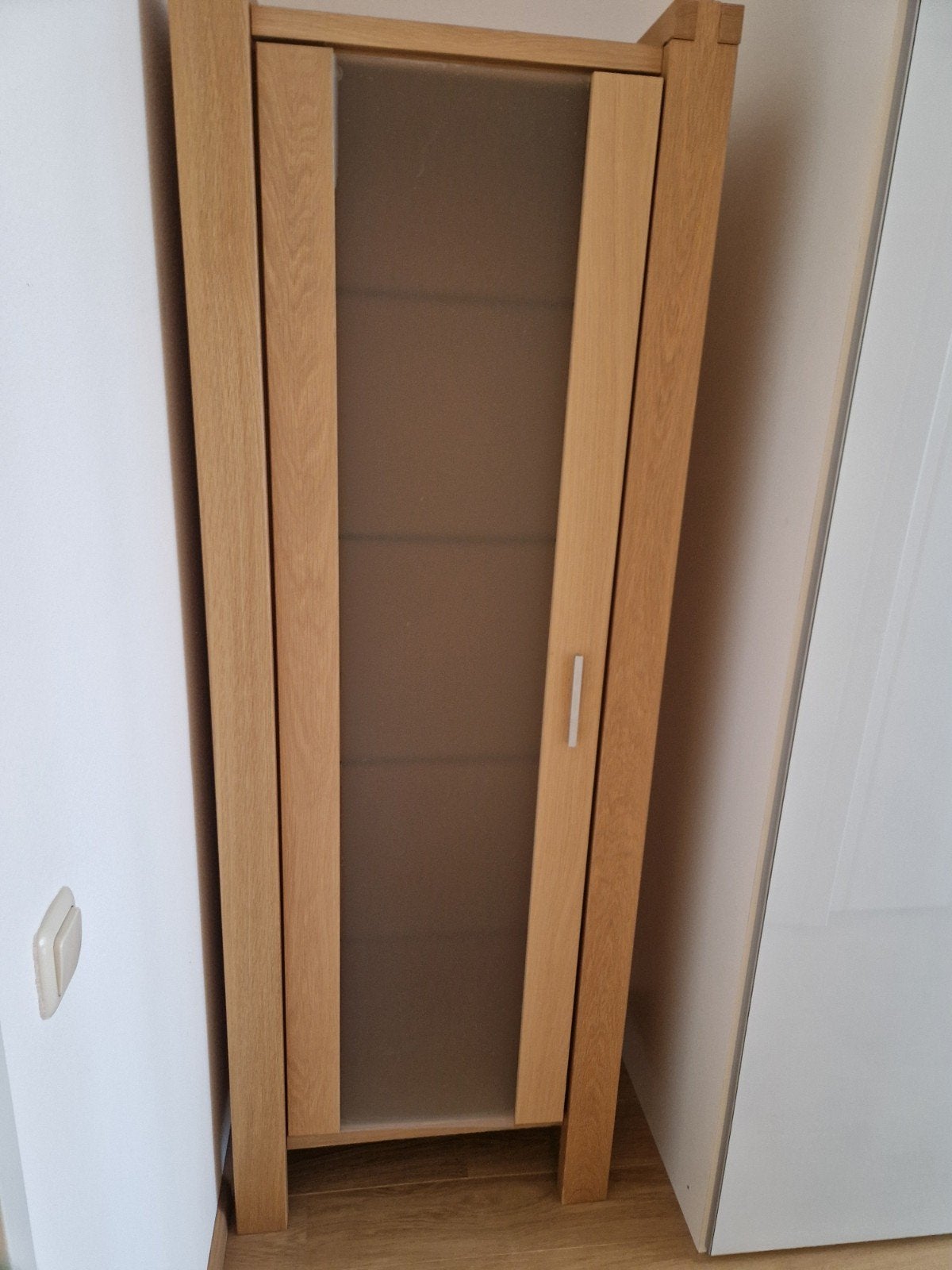 Kast met glazen legbladen, Ophalen, Gebruikt, 100 tot 150 cm, 50 tot 100 cm