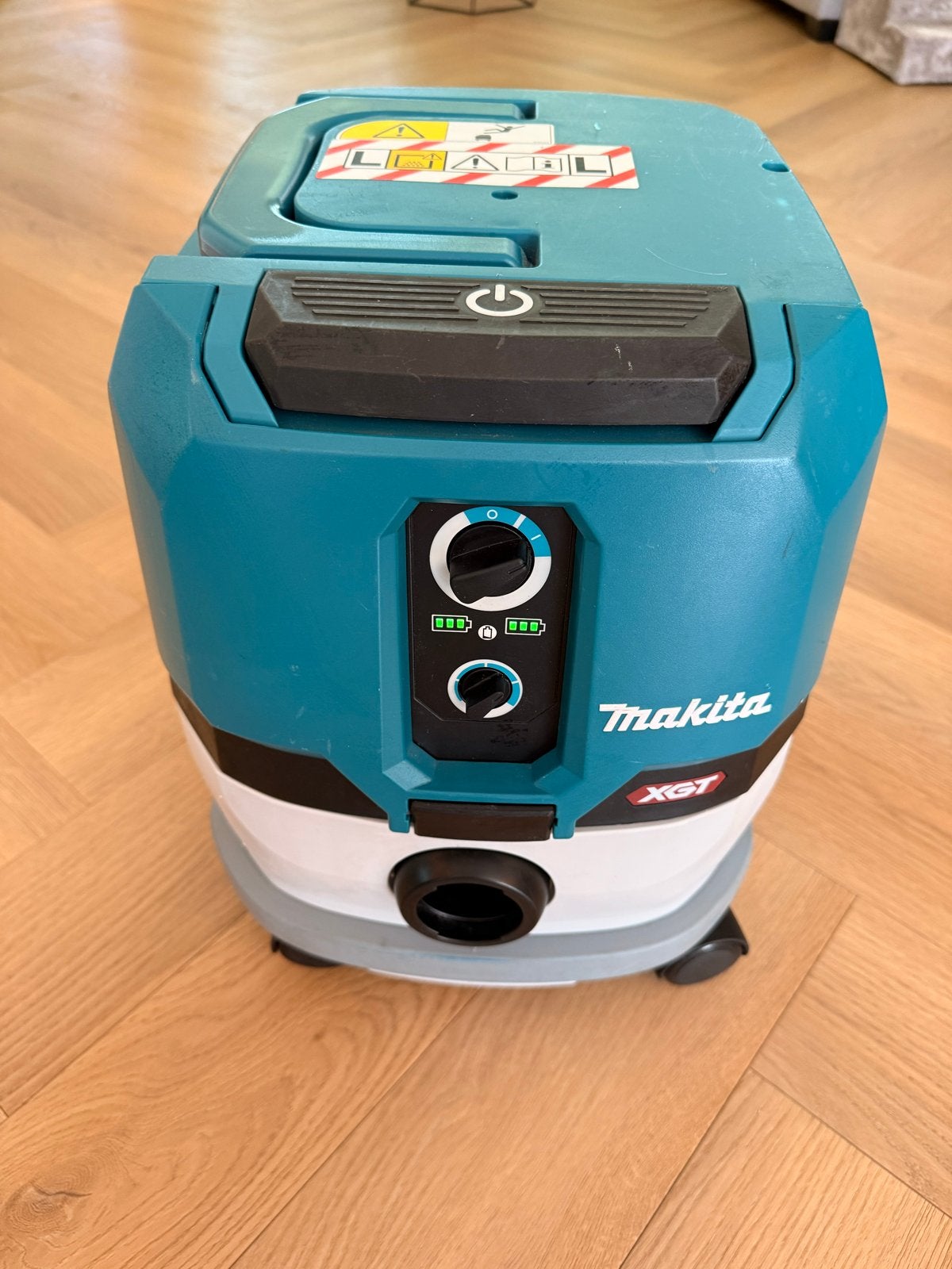 Makita VC001GL Accu bouw / stofzuiger 40V XGT, Witgoed en Apparatuur, Stofzuigers, Gebruikt, Draadloos, Industriële stofzuiger