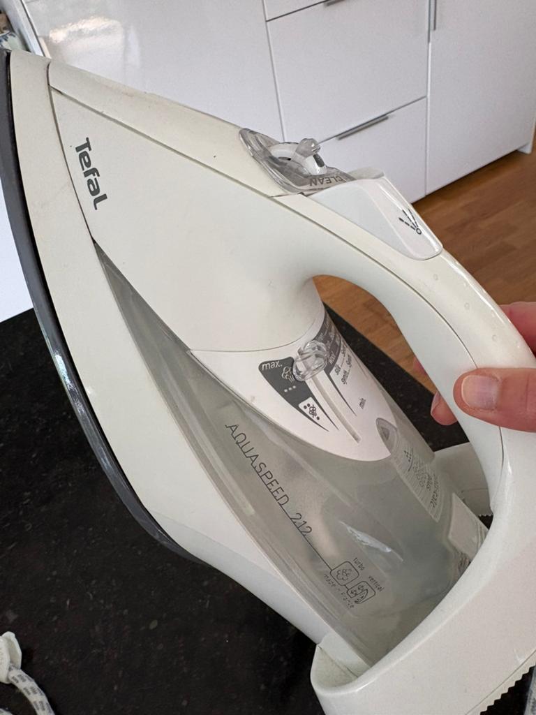 Tefal Aquaspeed strijkijzer, Witgoed en Apparatuur, Strijkijzers en Strijkplanken, Ophalen, Gebruikt