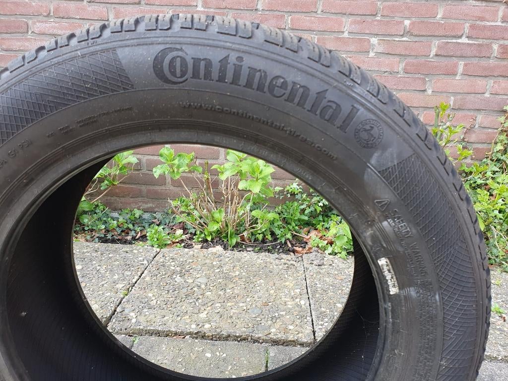 vier banden te koop nieuw, Ophalen