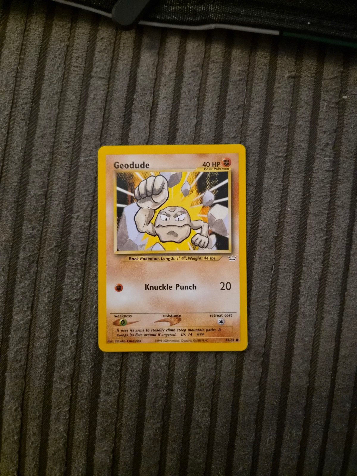 Pokémon Geodude Kaart uit 2000 - Uitstekende Staat, Hobby en Vrije tijd, Verzamelkaartspellen | Pokémon, Zo goed als nieuw, Losse kaart
