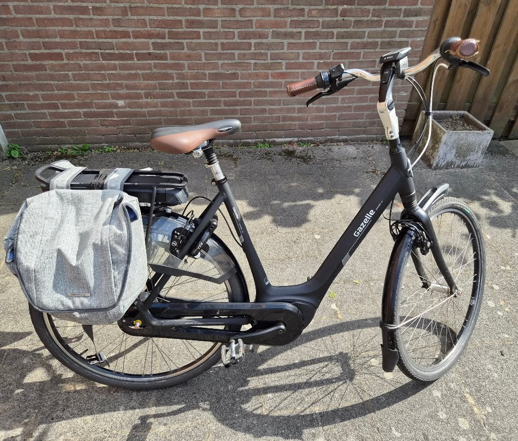 E-bike Gazelle Grenoble c7+, Ophalen, Zo goed als nieuw, 55 tot 59 cm, Gazelle