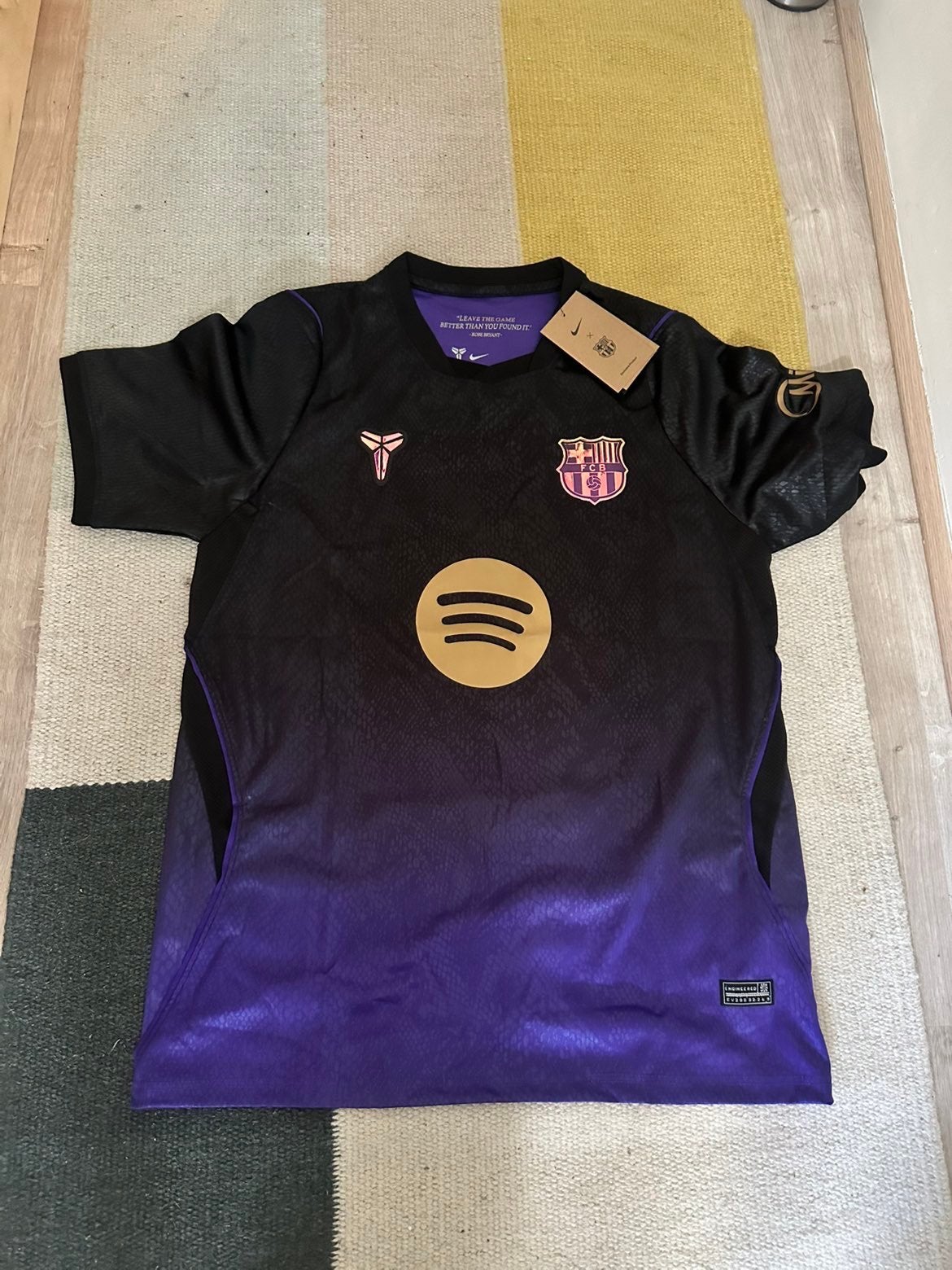 Barcalona shirt, Maat M, Ophalen of Verzenden, Zo goed als nieuw