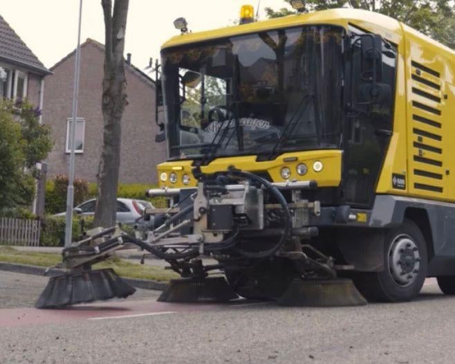 Gezocht ravo veegmachine, Ophalen of Verzenden