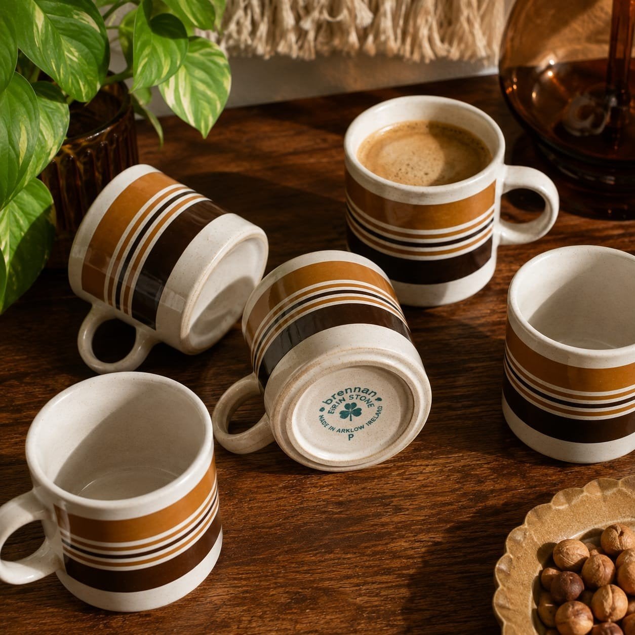 Lucky Vintage Brennan Erin Stone Ierland koffie bekers '70, ., Vintage, Ophalen of Verzenden, Zo goed als nieuw