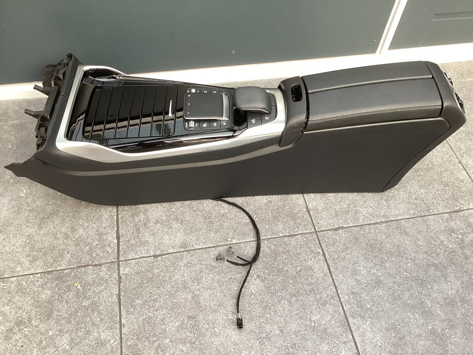 Mercedes A klasse W177 AMG Middenconsole, Auto-onderdelen, Ophalen of Verzenden, Gebruikt, Mercedes-Benz