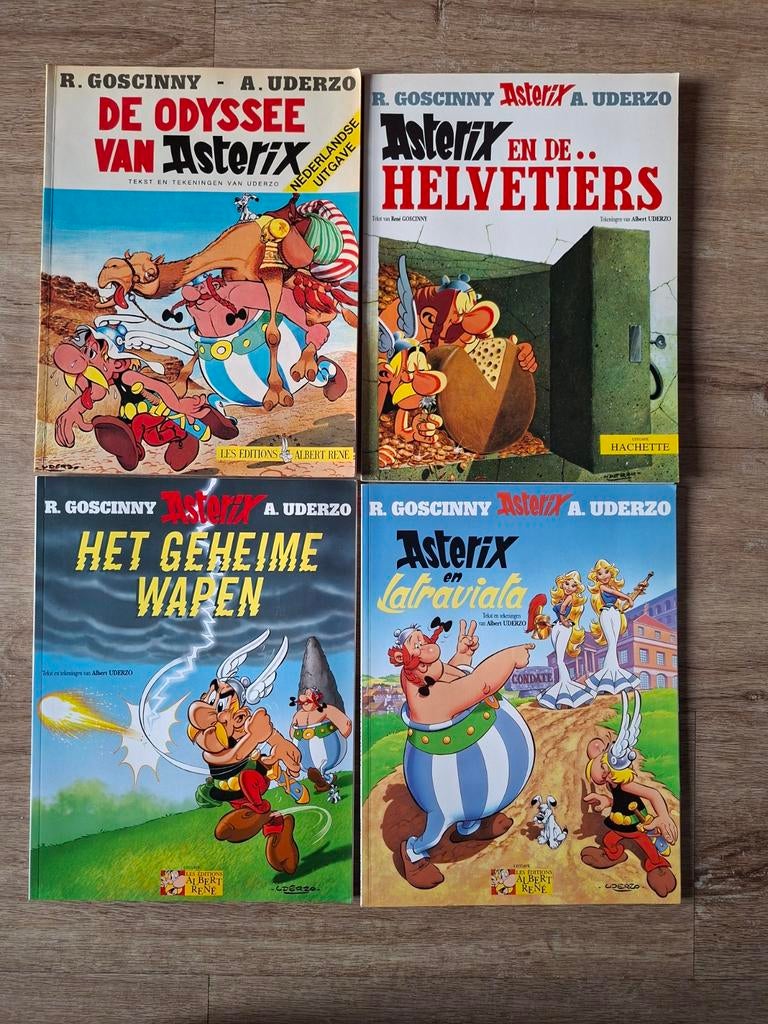 7 Asterix  stripboeken Albert en Rene uitgaven , en Dargaud, Boeken, Meerdere stripboeken, Ophalen of Verzenden, Zo goed als nieuw