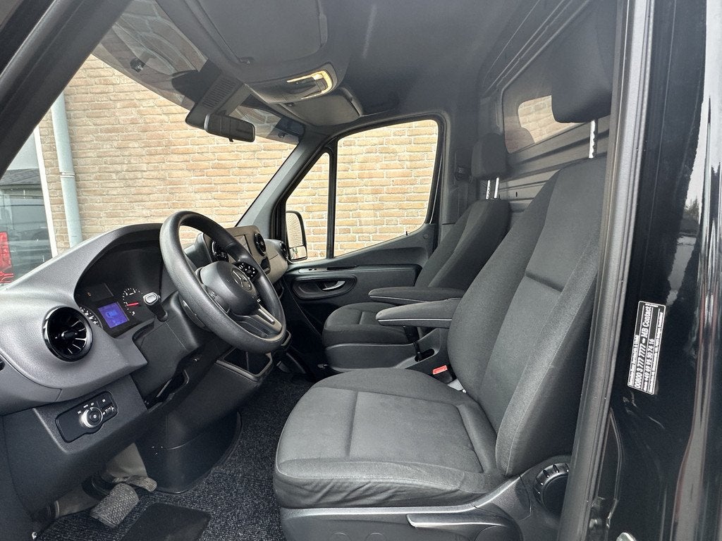 Mercedes-Benz Sprinter 214CDI 143PK 9G-Tronic / M-Bux / Came, Auto's, Stof, Gebruikt, 2020 kg, Zwart