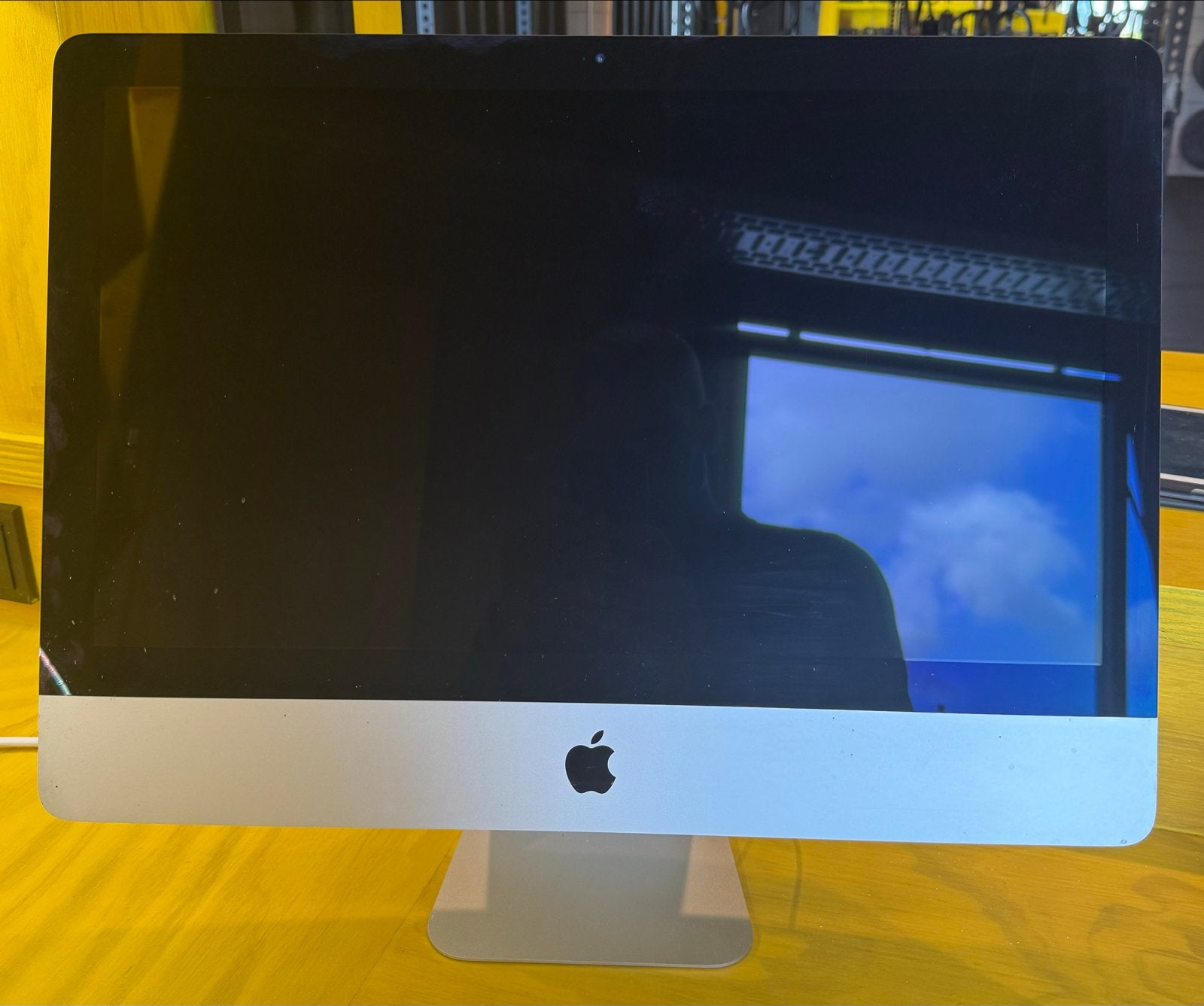 Apple iMac 21,5” Retina 4K 2017 – 256GB SSD – 8GB, Ophalen, Zo goed als nieuw, IMac