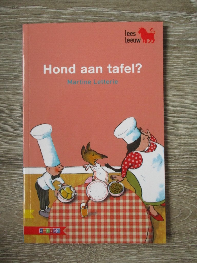 Hond aan tafel? - Martine Letterie, Ophalen of Verzenden, Gelezen, Fictie algemeen