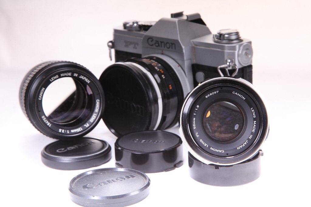 Canon FT QL Analoge KB SLR met 2 Extra lenzen, Ophalen of Verzenden, Gebruikt, Spiegelreflex, Canon