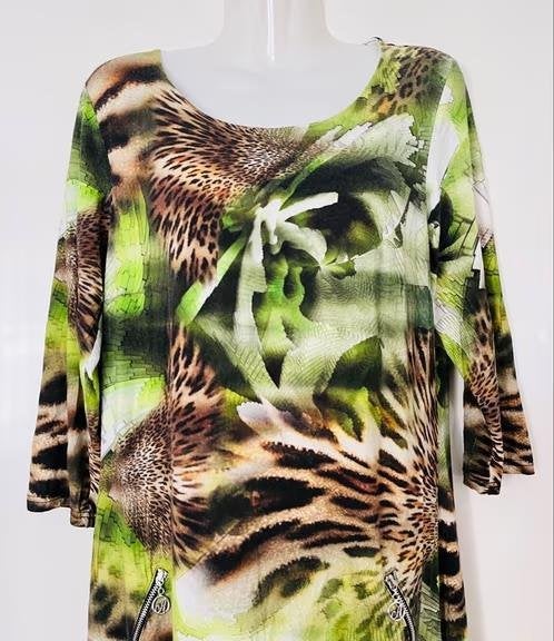 Angelle Milan groene jurk maat M, Kleding | Dames, Maat 38/40 (M), Ophalen of Verzenden, Zo goed als nieuw, Knielengte