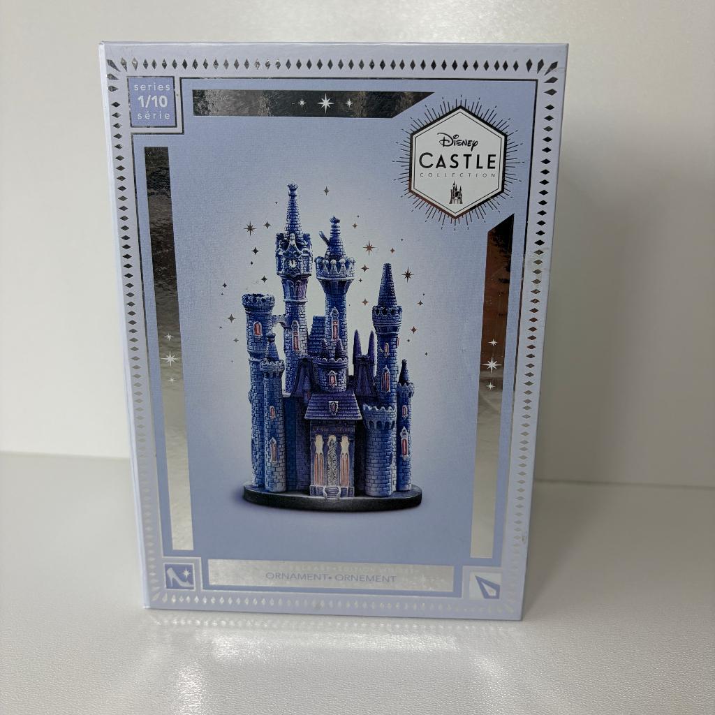 Disney Castle Collection – Cinderella Castle Ornament 1/10, Verzamelen, Ophalen of Verzenden, Overige figuren, Zo goed als nieuw