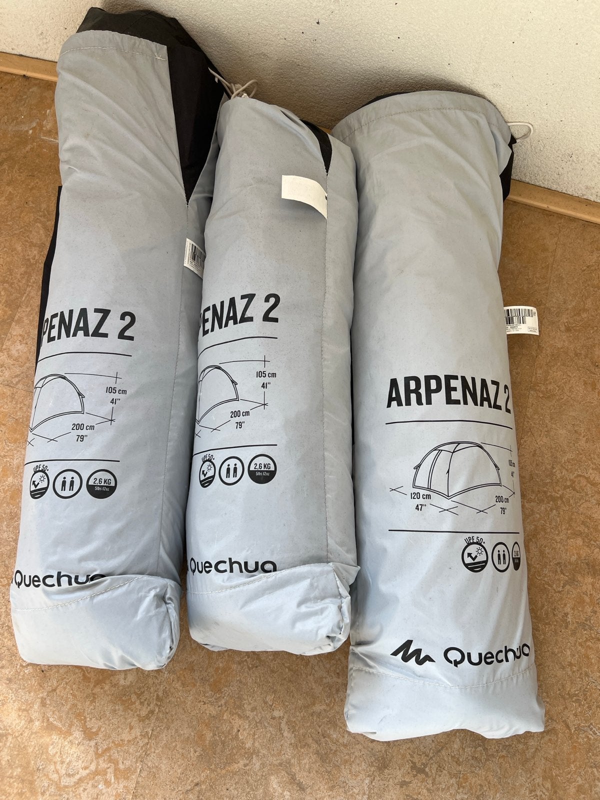 3x Quechua Arpenaz 2 Fresh & Black tent (3 stuks), Ophalen, Gebruikt, Tot en met 2