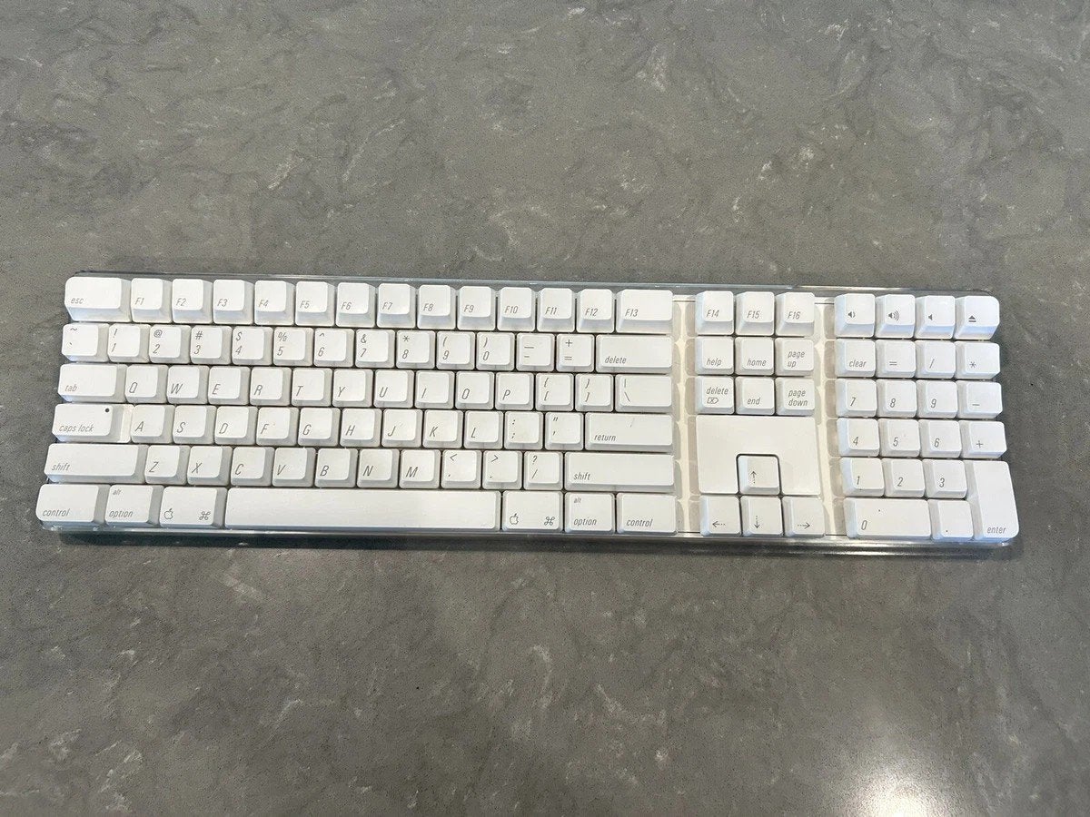 Apple azerty Keyboard draadloos model bj2005, Computers en Software, Azerty, Ophalen of Verzenden, Zo goed als nieuw, Draadloos