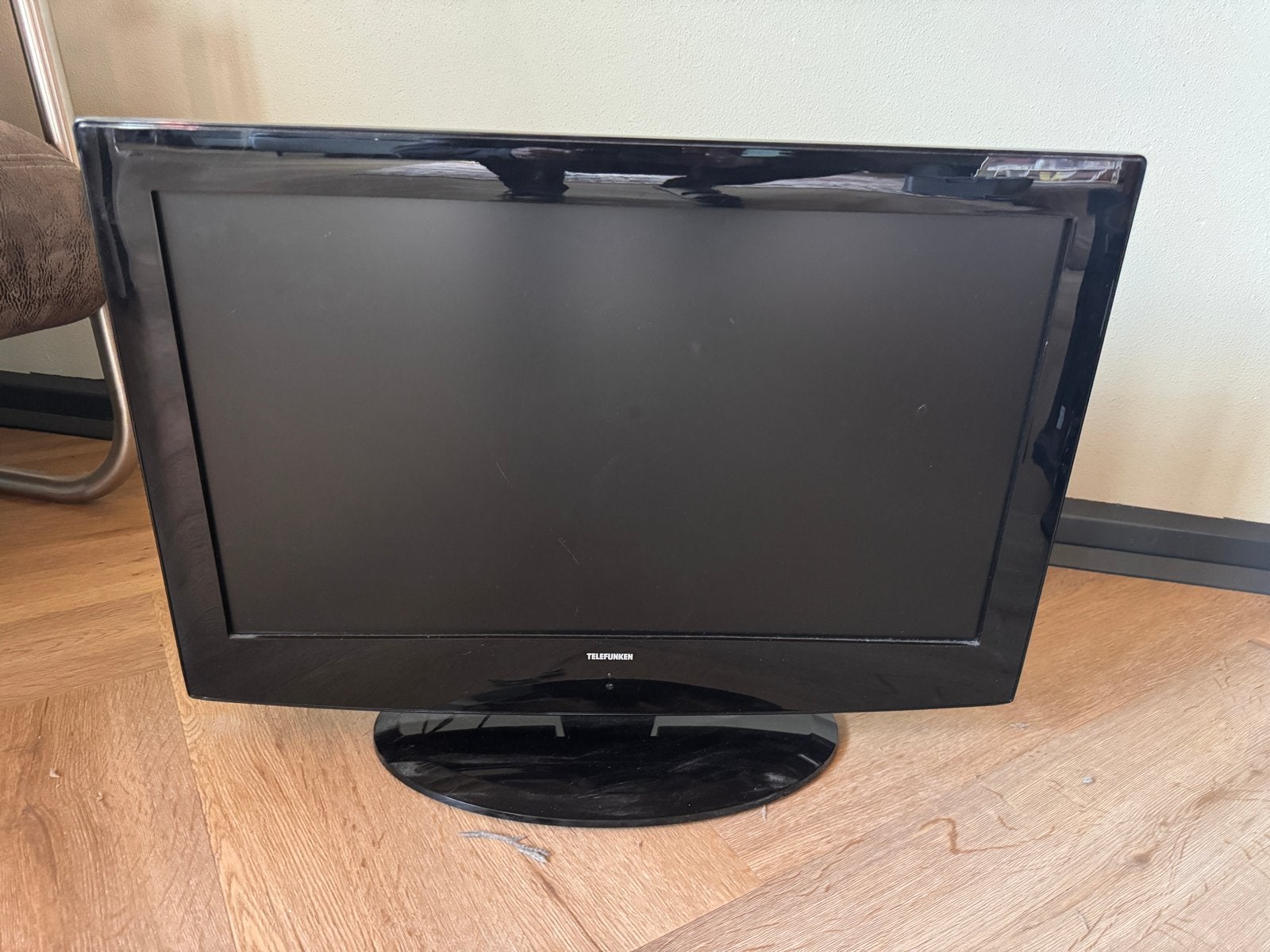 Telefunken LCD-2419FH-DVD 24 inch LCD TV met ingebouwde DVD-, Overige merken, Gebruikt, LCD, Ophalen of Verzenden