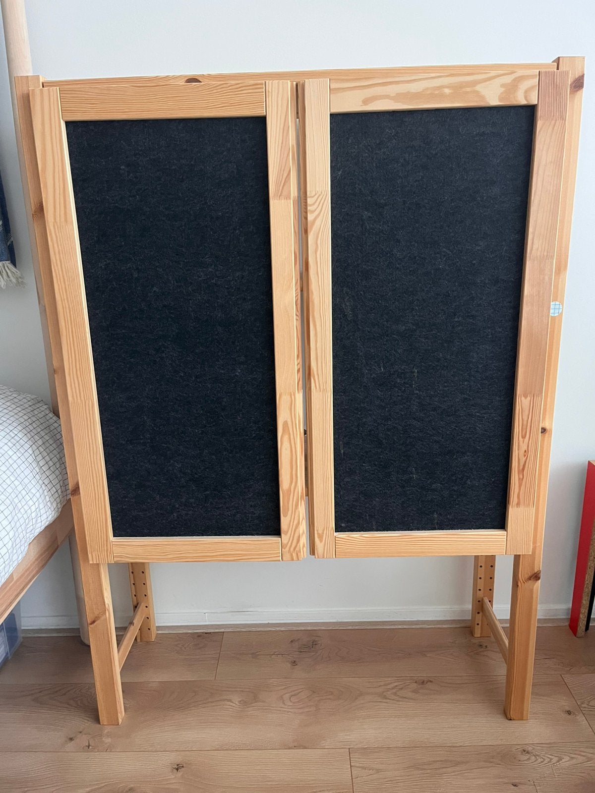 Ikea IVAR kast met deuren, Ophalen, Zo goed als nieuw