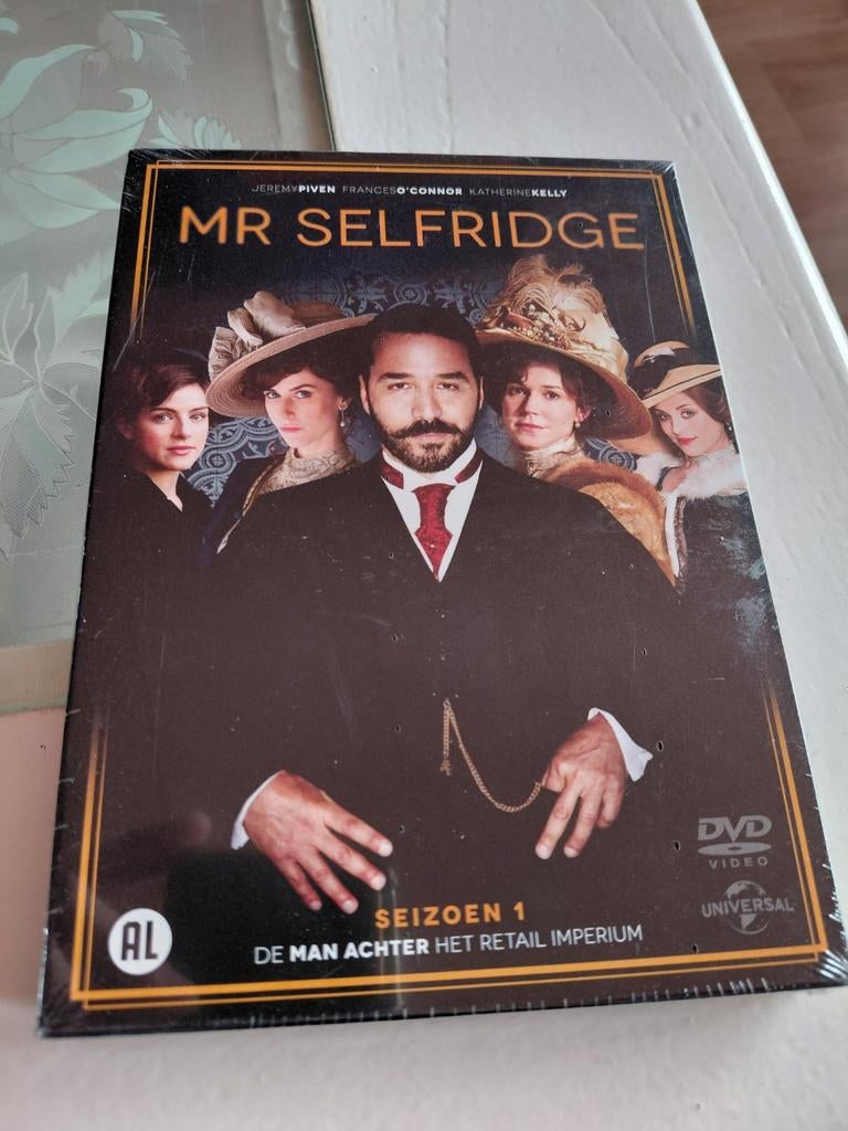 Mr Selfridge - Seizoen 1 dvd box. NIEUW IN SEAL., Cd's en Dvd's, Dvd's | Tv en Series, Alle leeftijden, Boxset, Drama, Ophalen of Verzenden