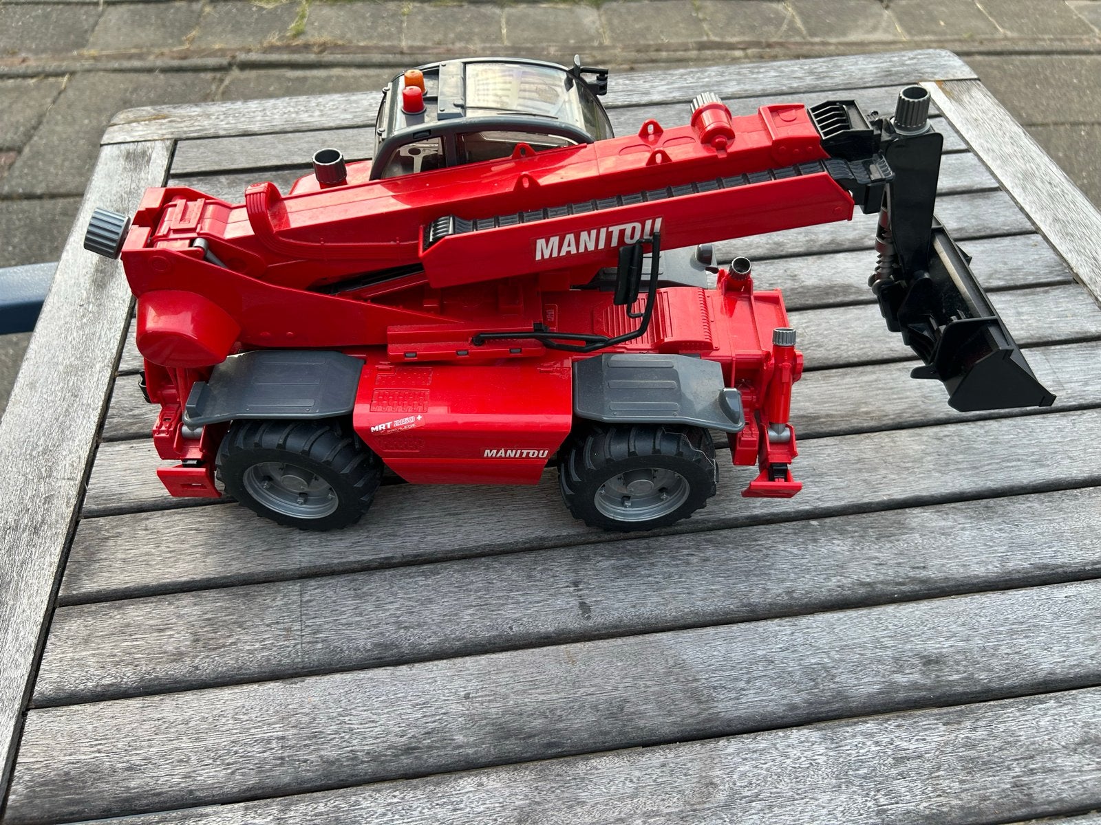 Bruder Manitou verreiker MRT2150, Ophalen of Verzenden, Gebruikt