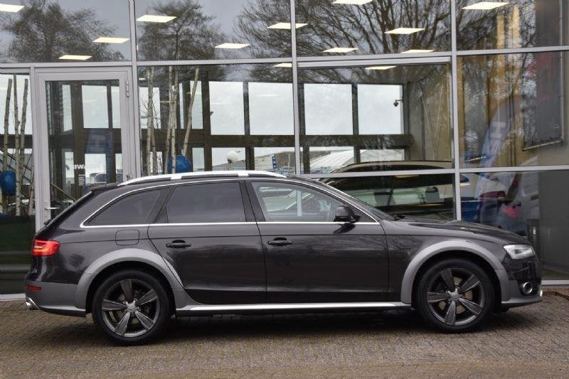 Audi A4 Allroad Quattro 3.0 TDI Automaat Leder Trekhaak Navi, Auto's, Audi, Automaat, Euro 5, Gebruikt, Zwart