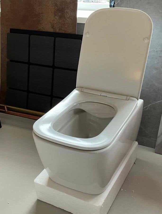Nieuwe Kayvit WC pot compleet met deksel, Ophalen, Nieuw, Toilet