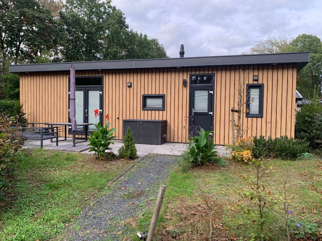 Sfeervol chalet aan de rand van de Veluwe, Caravans en Kamperen, Tot en met 4