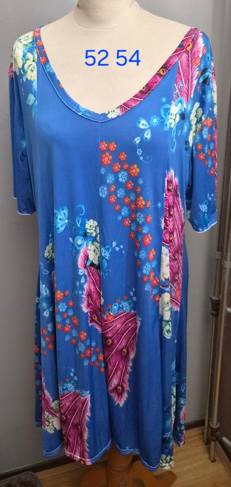 Magna jurk maat 52 54 nieuw met bloemen en verenprint, Ophalen of Verzenden
