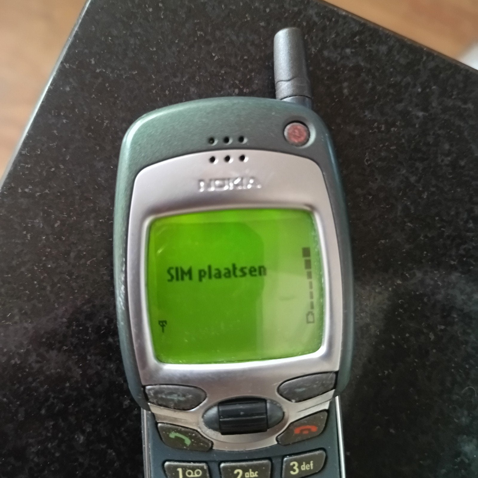 Nokia 7110 'The Matrix Phone' - Klassieke Schuiftelefoon, Gebruikt, Geen camera, Fysiek toetsenbord, Ophalen of Verzenden