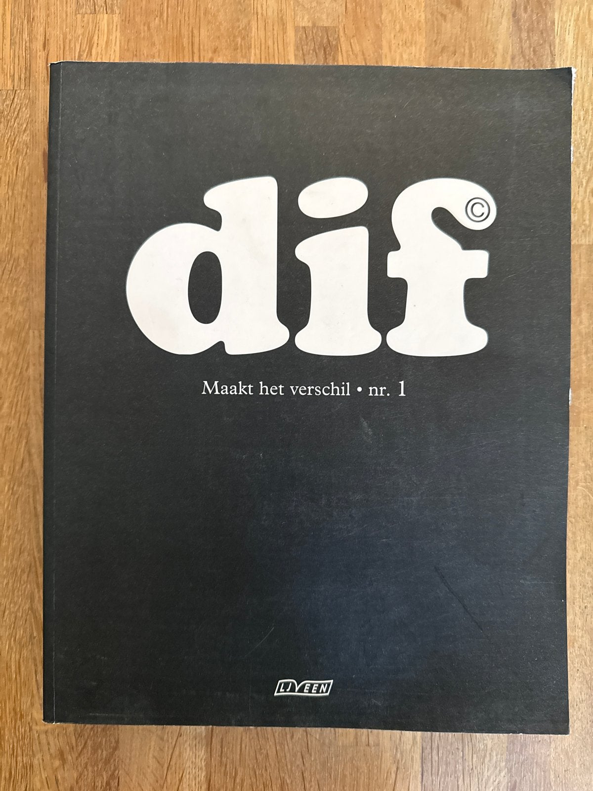 Dif Maakt het verschil nr. 1 - Tijdschrift/Boek, Ophalen of Verzenden, Zo goed als nieuw, Nederland