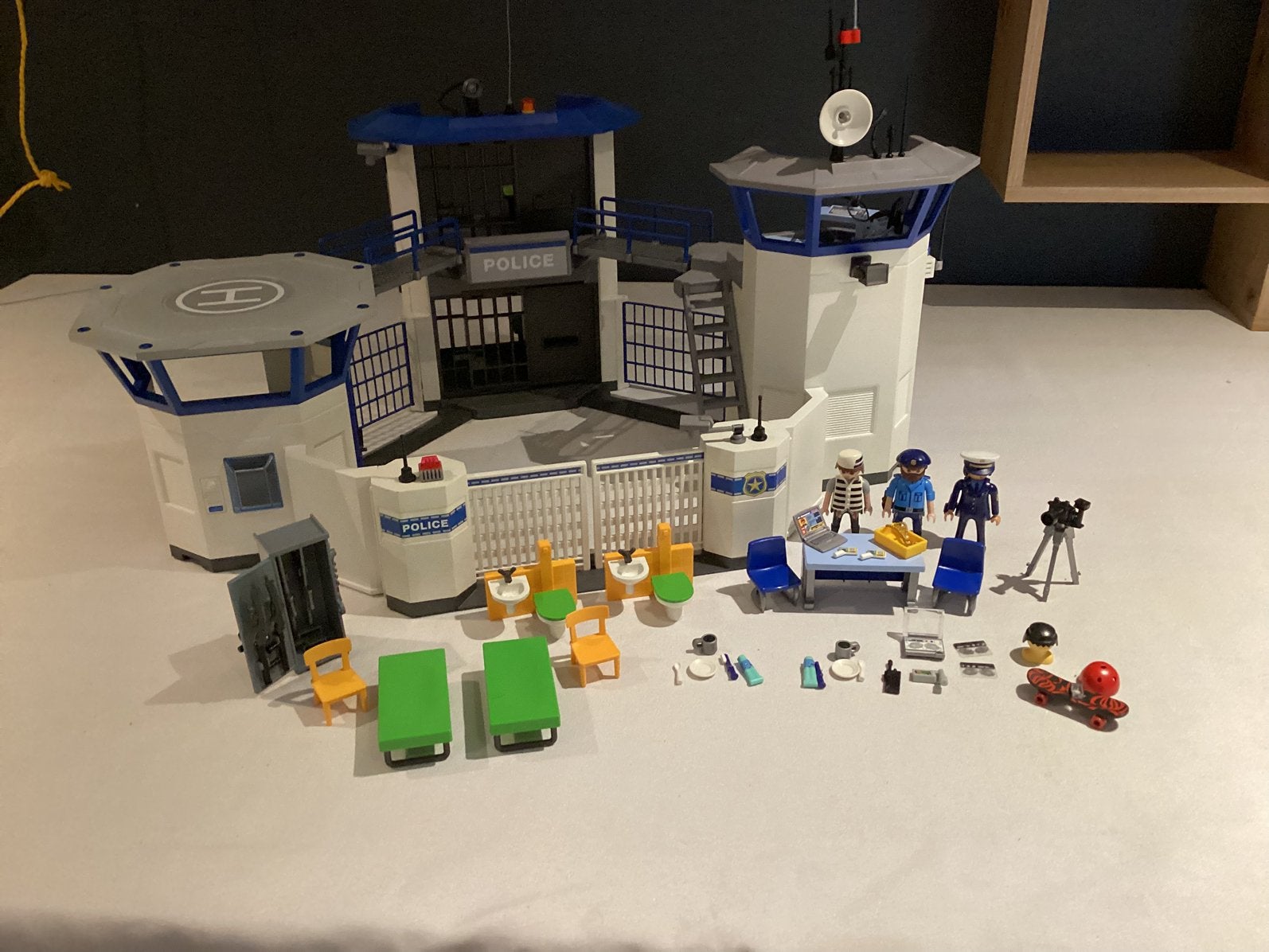 Playmobil groot politiebureau helemaal compleet, keurig set, Ophalen, Gebouw, Complete set, Zo goed als nieuw